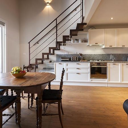 Poet'S Santo Spirito Apt. Apartment Флоренция Екстериор снимка