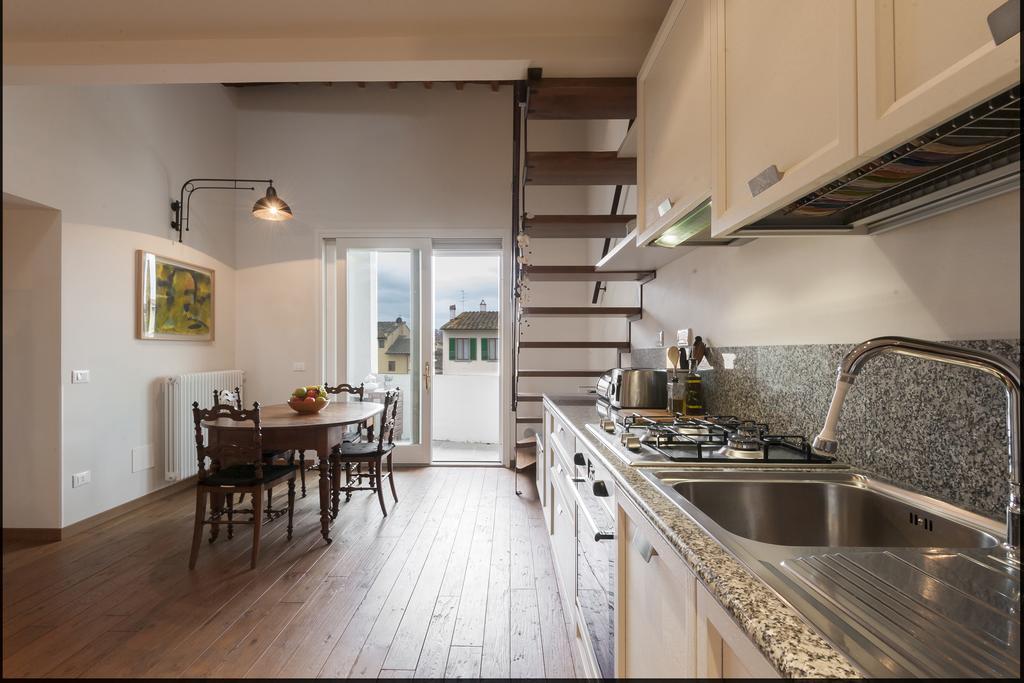 Poet'S Santo Spirito Apt. Apartment Флоренция Екстериор снимка